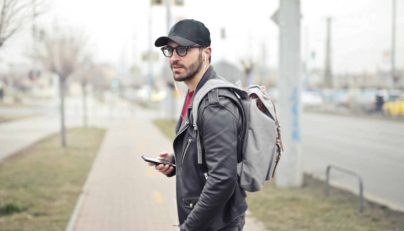 Cómo y Por Qué Cambia el Vocabulario en los Idiomas: Ejemplos Históricos, Sociales y Culturales